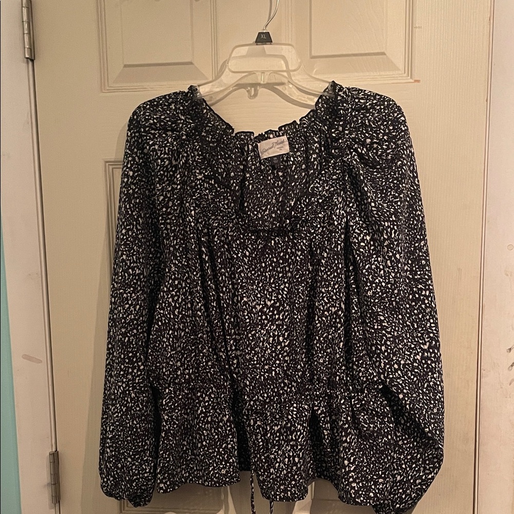 Black and White Patterned Blouse
